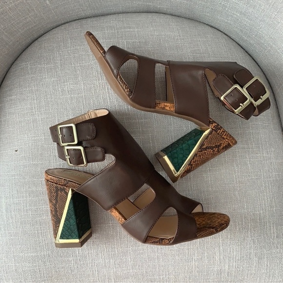 Mark Snake Embossed Ankle Booties Size 8 - Picture 1 of 6